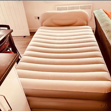 Cool Top Floor Apartment Very Near Birmingham Centre Bagian luar foto