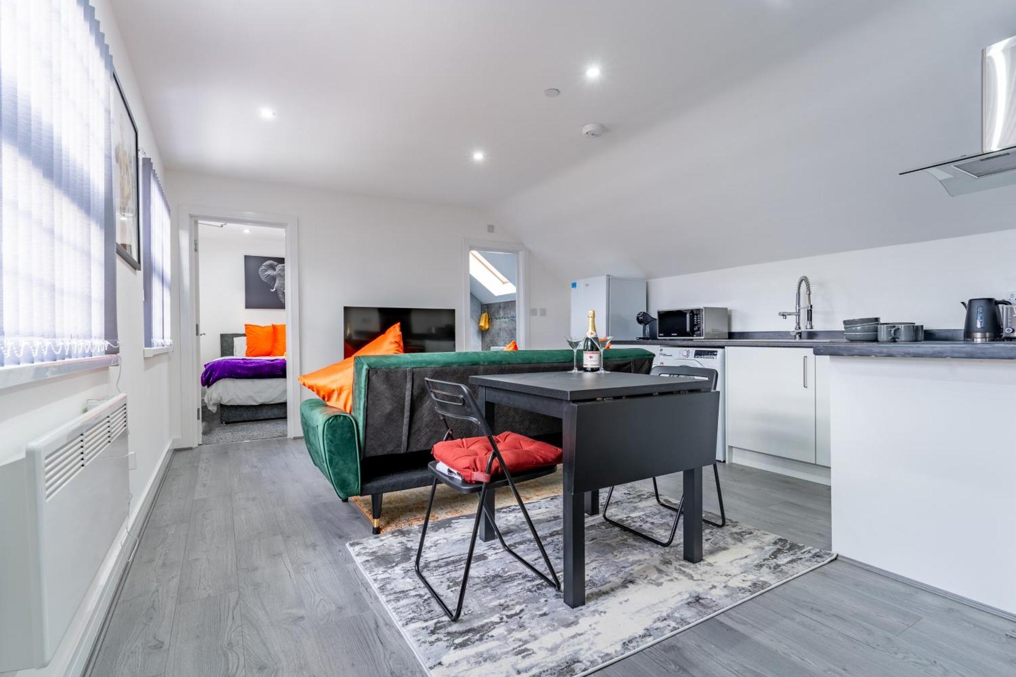 Cityview Birmingham Apartment Escape Bagian luar foto