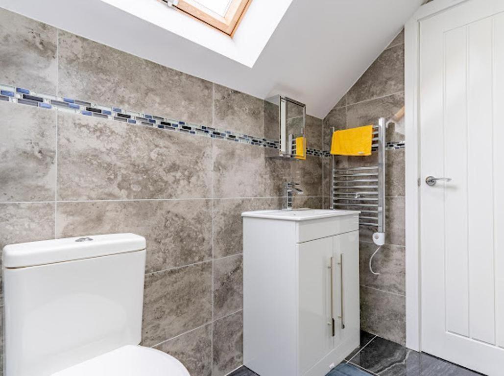 Cool Top Floor Apartment Very Near Birmingham Centre Bagian luar foto