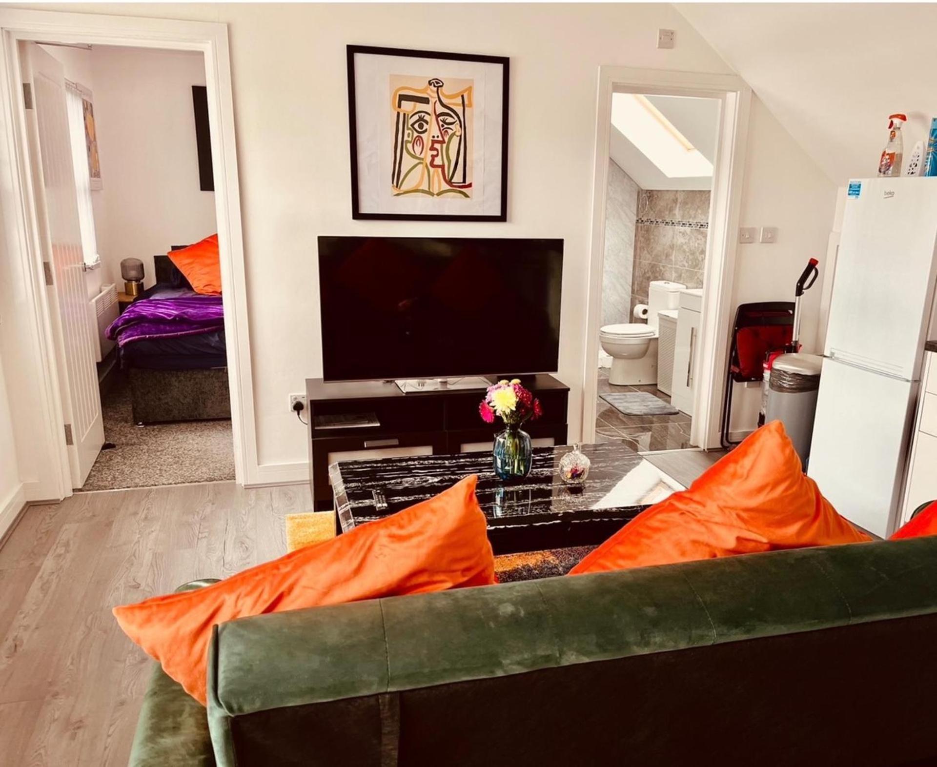 Cool Top Floor Apartment Very Near Birmingham Centre Bagian luar foto